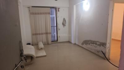 Living Room Image of 646 Sq.ft 1 BHK Apartment / Flat for rent in Applewoods Satyesh Residency, Shela Ahmedabad for Rs. 14000