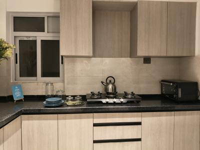 Kitchen Image of 750 Sq.ft 2 BHK Apartment / Flat for sale in Hubtown Rising City, Ramabai Ambedkar Nagar Mumbai for Rs. 17000000