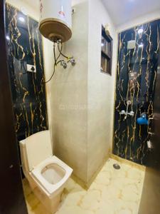 Image of 2300 Sq.ft 3 BHK Apartment / Flat for rent in Uttam Nagar, New Delhi for Rs. 15000