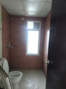 Common Bathroom Image of 1054 Sq.ft 3 BHK Apartment / Flat for sale in Mahagun Mywoods, Noida Extension Greater Noida for Rs. 11000000