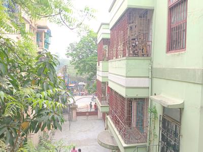 Bedroom Two Image of 1150 Sq.ft 3 BHK Apartment / Flat for rent in Dum Dum Kolkata for Rs. 18000