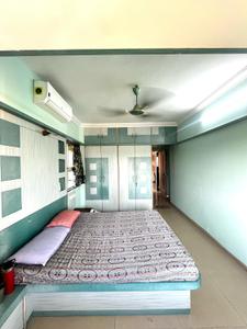 Image of 550 Sq.ft 1 BHK Apartment / Flat for rent in Parel, Mumbai for Rs. 58000