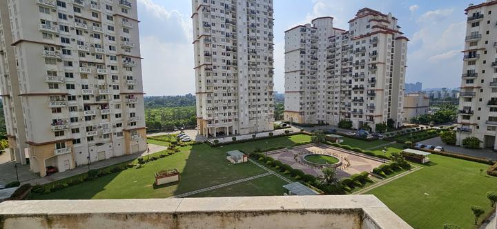 DLF New Town Heights Main Image 1