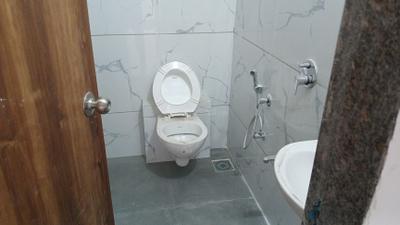 Image of 1850 Sq.ft 3 BHK Apartment / Flat for rent in Vaishnodevi Kingswood, Sima Nagar, Surat for Rs. 21000