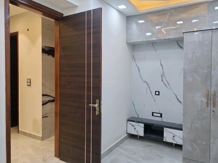 Bhagwati Garden, Dwarka Mor Main Image 1