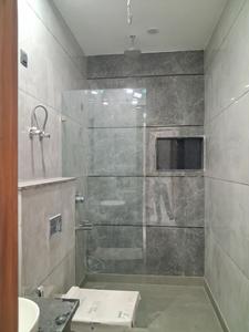 Common Bathroom Image of 1200 Sq.ft 3 BHK Builder Floor for sale in Paschim Vihar New Delhi for Rs. 29000000