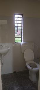 Bathroom Image of 800 Sq.ft 1 BHK Apartment / Flat for rent in Chandmari Guwahati for Rs. 9500