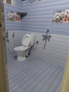 Bathroom Image of 670 Sq.ft 1 BHK Apartment / Flat for rent in C V Raman Nagar Bengaluru for Rs. 26500