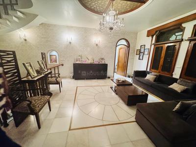 Hall Image of 6150 Sq.ft 5 BHK Independent House for sale in Sector 15A Noida for Rs. 400000000