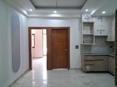 Living Room Image of 1050 Sq.ft 2 BHK Apartment / Flat for sale in Avenue 1, Sector 73 Noida for Rs. 4200000