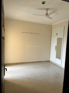 Bedroom Image of 1350 Sq.ft 3 BHK Apartment / Flat for sale in Paramount Floraville, Sector 137 Noida for Rs. 16800000