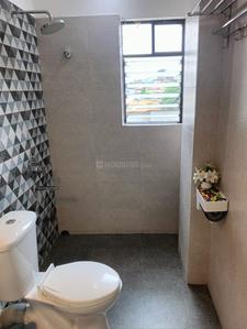 Bathroom Image of 1925 Sq.ft 4 BHK Apartment / Flat for sale in Dhakuria Kolkata for Rs. 12500000