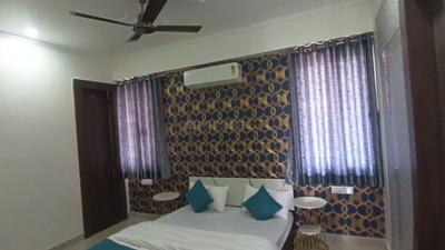 Bedroom Image of 1200 Sq.ft 2 BHK Apartment / Flat for rent in Shivpur Varanasi for Rs. 26000