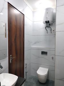 Common Bathroom Image of 1620 Sq.ft 3 BHK Builder Floor for sale in BPTP District 3, Sector 85 Faridabad for Rs. 17500000