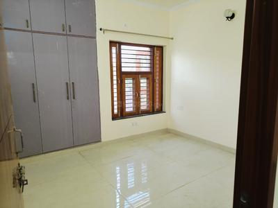 Bedroom Image of 1500 Sq.ft 3 BHK Builder Floor for rent in Sector 46 Faridabad for Rs. 30000
