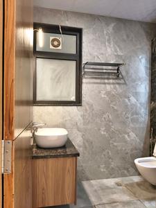 Common Bathroom Image of 2799 Sq.ft 4 BHK Builder Floor for sale in Uppal Southend, Sector 49 Gurgaon for Rs. 36500000