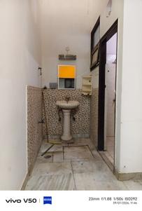Image of 1250 Sq.ft 2 BHK Independent House for rent in Lucknow Development Authority E Auction, Gomti Nagar, Lucknow for Rs. 19000
