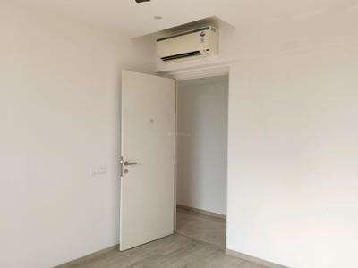 Bedroom Image of 800 Sq.ft 2 BHK Apartment / Flat for sale in Rosa Manhattan Phase 1, Hiranandani Estate Thane for Rs. 14000000