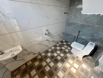 Bathroom Image of 850 Sq.ft 2 BHK Independent House for sale in Guduvancheri Chennai for Rs. 6500000