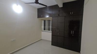 Bathroom Image of 700 Sq.ft 2 BHK Builder Floor for rent in Saptapur Dharwad for Rs. 15000