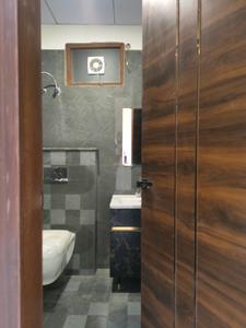 Common Bathroom Image of 1595 Sq.ft 3 BHK Builder Floor for sale in Vaishali Ghaziabad for Rs. 17500000