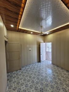 Bedroom Image of 900 Sq.ft 2 BHK Apartment / Flat for sale in Sector 4 Rohini New Delhi for Rs. 10000000