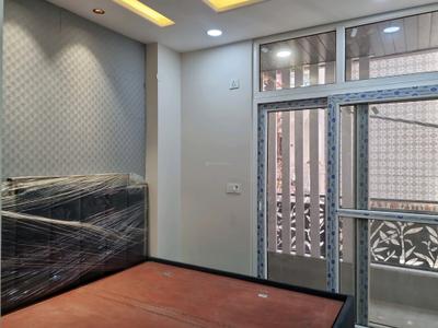 Bedroom Image of 750 Sq.ft 3 BHK Apartment / Flat for sale in Nawada New Delhi for Rs. 4900000