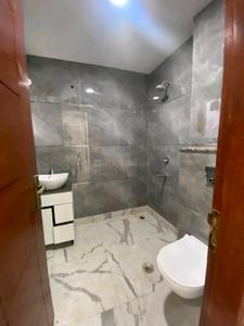 Image of 1800 Sq.ft 3 BHK Apartment / Flat for rent in LDA Colony, Lucknow for Rs. 25000
