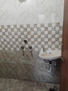 Bathroom Image of 165 Sq.ft 1 RK Apartment / Flat for rent in Scheme 103 Indore for Rs. 8000