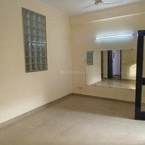Living Room Image of 1206 Sq.ft 7 BHK Independent House for sale in Sector 27 Noida for Rs. 40000000