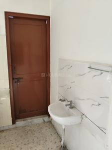 Bathroom Image of 1500 Sq.ft 3 BHK Independent House for rent in Jodhpur Ahmedabad for Rs. 34000