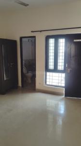 Hall Image of 1850 Sq.ft 4 BHK Independent House for rent in Sector 72 Noida for Rs. 40000