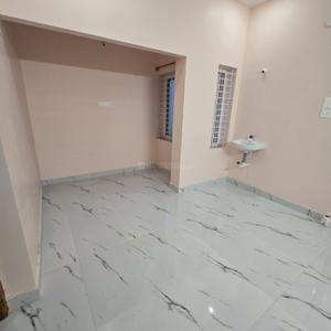 Hall Image of 1250 Sq.ft 2 BHK Independent House for rent in Bama Nagar Madurai for Rs. 15000