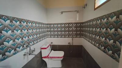Bathroom Image of 850 Sq.ft 2 BHK Independent House for sale in Nardaha Raipur for Rs. 2700000