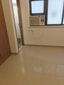 Bedroom Image of 550 Sq.ft 1 BHK Apartment / Flat for rent in Miramar, Malabar Hill Mumbai for Rs. 85000
