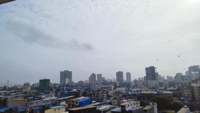 Image of 786 Sq.ft 2 BHK Apartment / Flat for rent in Shapoorji Pallonji BKC 28, Bandra East, Mumbai for Rs. 110000