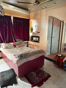 Bedroom Image of 600 Sq.ft 1.5 BHK Apartment / Flat for sale in Madanpura Mumbai for Rs. 17000000