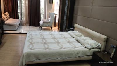 Bedroom Image of 2000 Sq.ft 3 BHK Apartment / Flat for sale in Bandra West Mumbai for Rs. 119900000