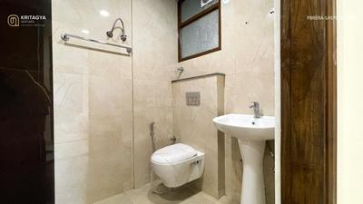 Bathroom Image of 1450 Sq.ft 3 BHK Apartment / Flat for sale in The Suman Marvelous, Ramgarh Bhudda Zirakpur for Rs. 10000000