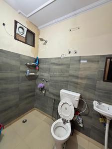 Image of 500 Sq.ft 1 BHK Builder Floor for rent in Ramesh Nagar, New Delhi for Rs. 17000