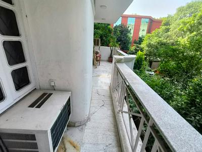 Balcony Image of 1800 Sq.ft 3 BHK Builder Floor for rent in Panchsheel Enclave New Delhi for Rs. 150000