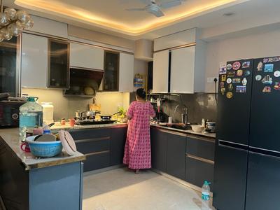 Kitchen Image of 990 Sq.ft 3 BHK Apartment / Flat for rent in Chhattarpur New Delhi for Rs. 30000