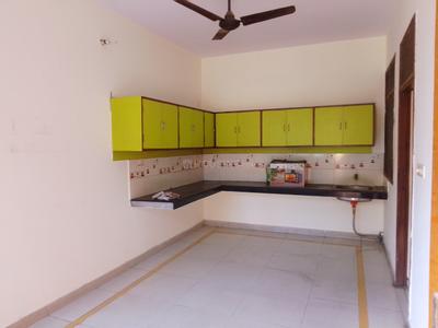Kitchen Image of 2500 Sq.ft 2 BHK Builder Floor for rent in Bargadwa Gorakhpur for Rs. 14000