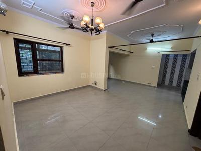 Living Room Image of 1100 Sq.ft 3 BHK Apartment / Flat for rent in Maitri Apartment, Mayur Vihar Phase 1 New Delhi for Rs. 50000