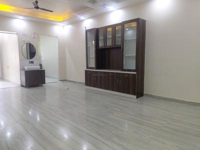 Kitchen Image of 2152 Sq.ft 2 BHK Builder Floor for rent in Gomti Nagar Extension Lucknow for Rs. 25000