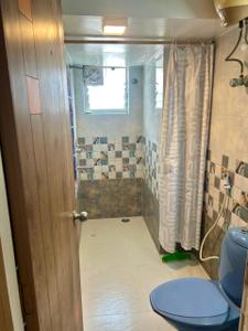 Bathroom Image of 1264 Sq.ft 3 BHK Apartment / Flat for sale in Highland Park, Santoshpur Kolkata for Rs. 14300000