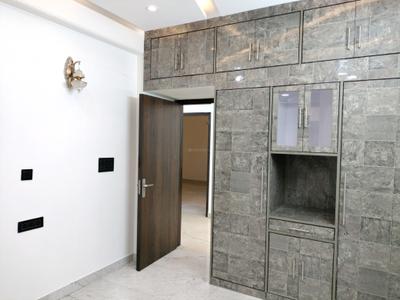 Bedroom Image of 2100 Sq.ft 4 BHK Apartment / Flat for sale in CGHS Guru Apartments, Sector 6 Dwarka New Delhi for Rs. 35800000