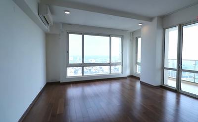 Bedroom Image of 4983 Sq.ft 4 BHK Apartment / Flat for sale in Pioneer Araya, Sector 62 Gurgaon for Rs. 180000000