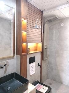 Common Bathroom Image of 1830 Sq.ft 4 BHK Apartment / Flat for sale in Emerald Heights, Sector 88 Faridabad for Rs. 17000000