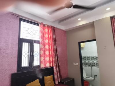 Bedroom Image of 900 Sq.ft 2 BHK Apartment / Flat for sale in Indirapuram Ghaziabad for Rs. 7800000